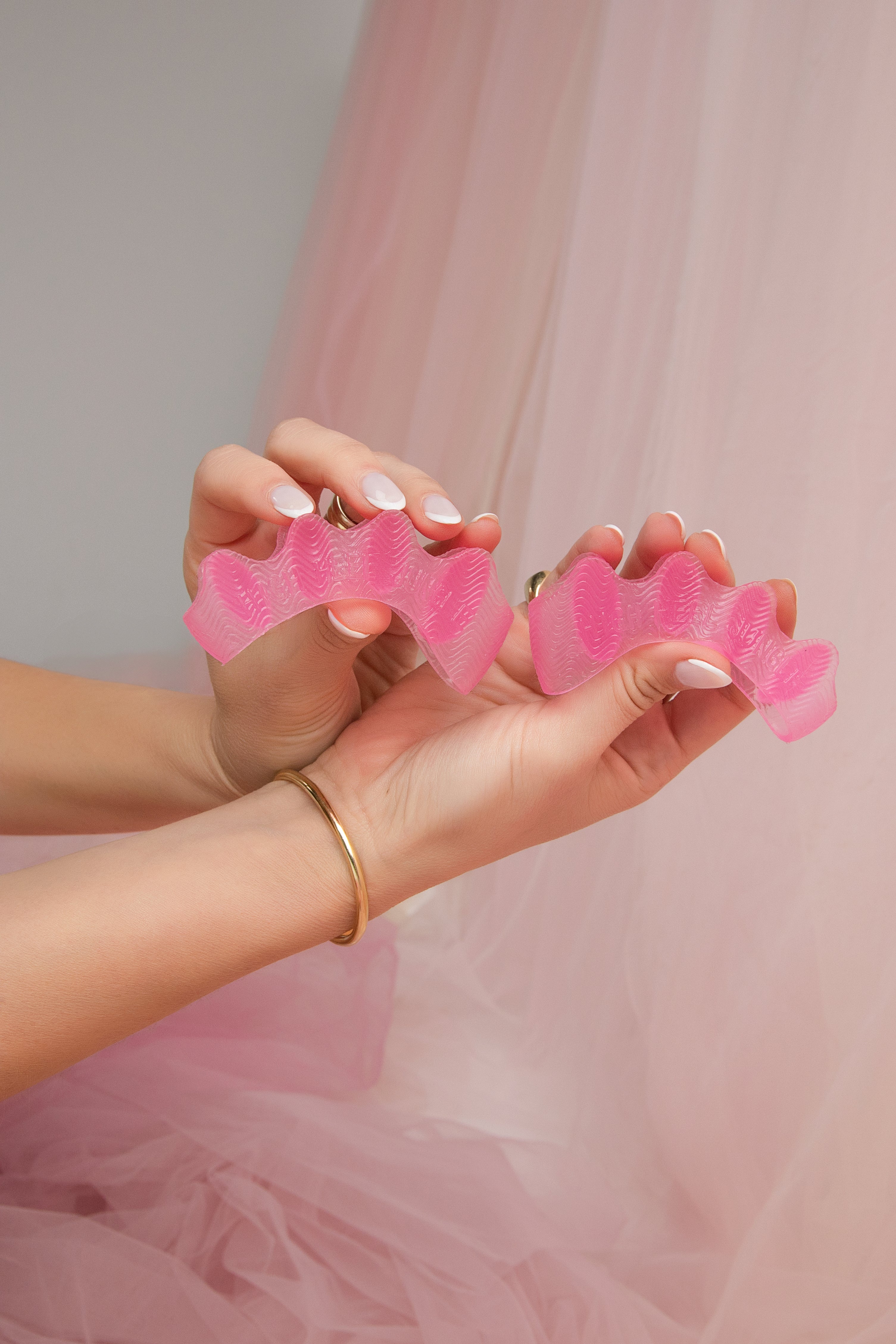 The After Party Silicon Gel Toe Separators & Foot Relief Alignment Socks - Value Bundle