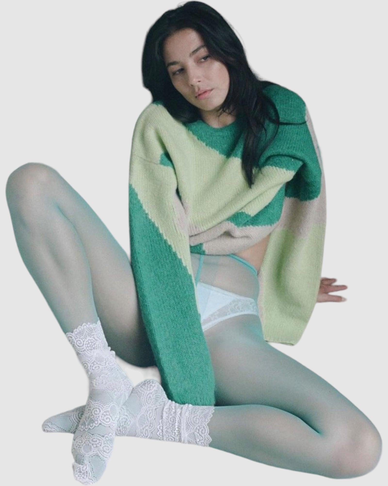 Scalloped Lace Socks - White