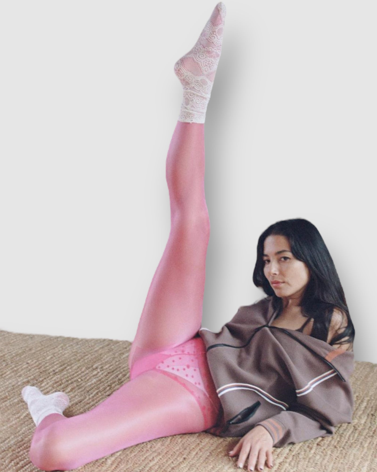 Scalloped Lace Socks - White