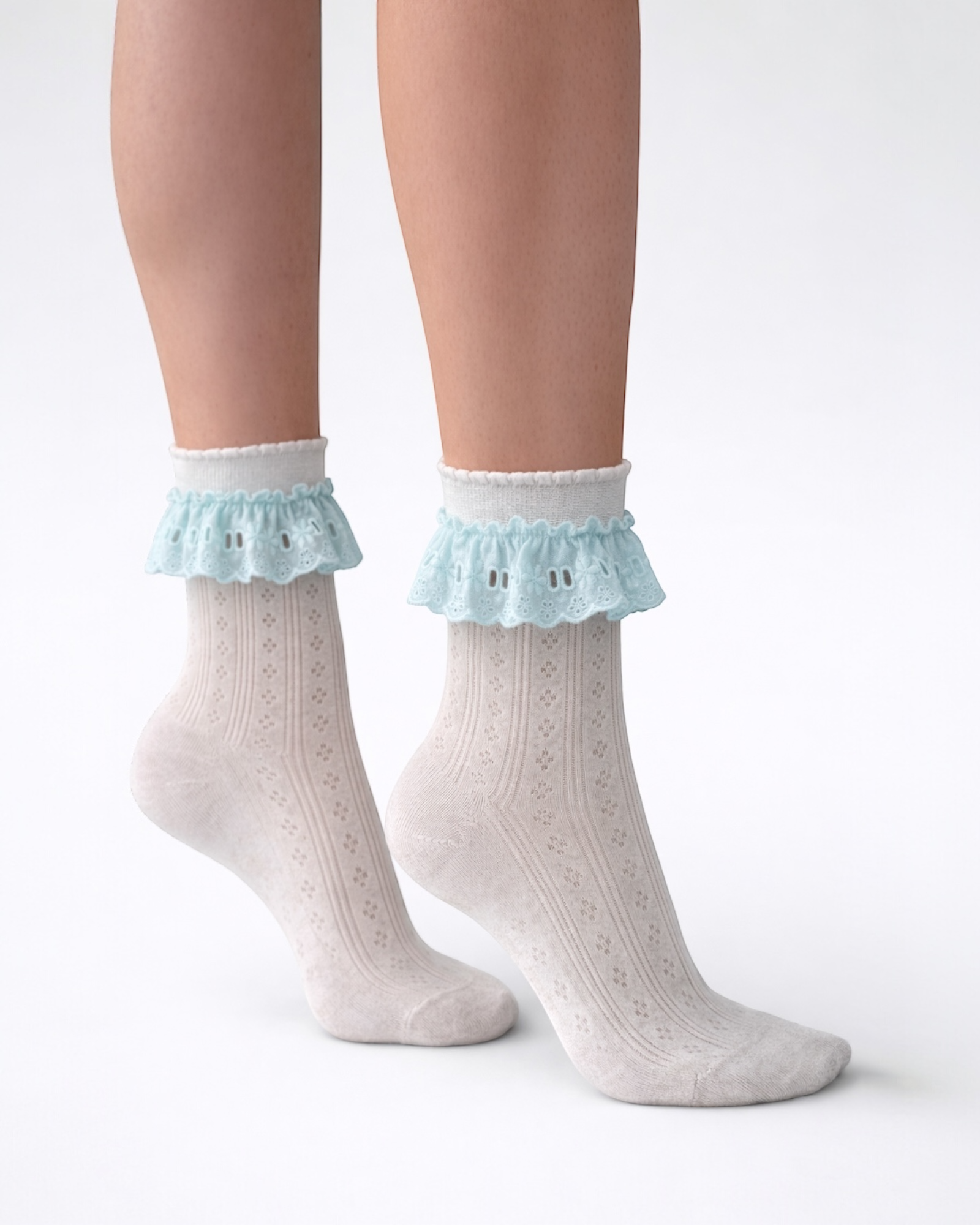 Bobby Lace Frill Trim Cotton Bobby Socks