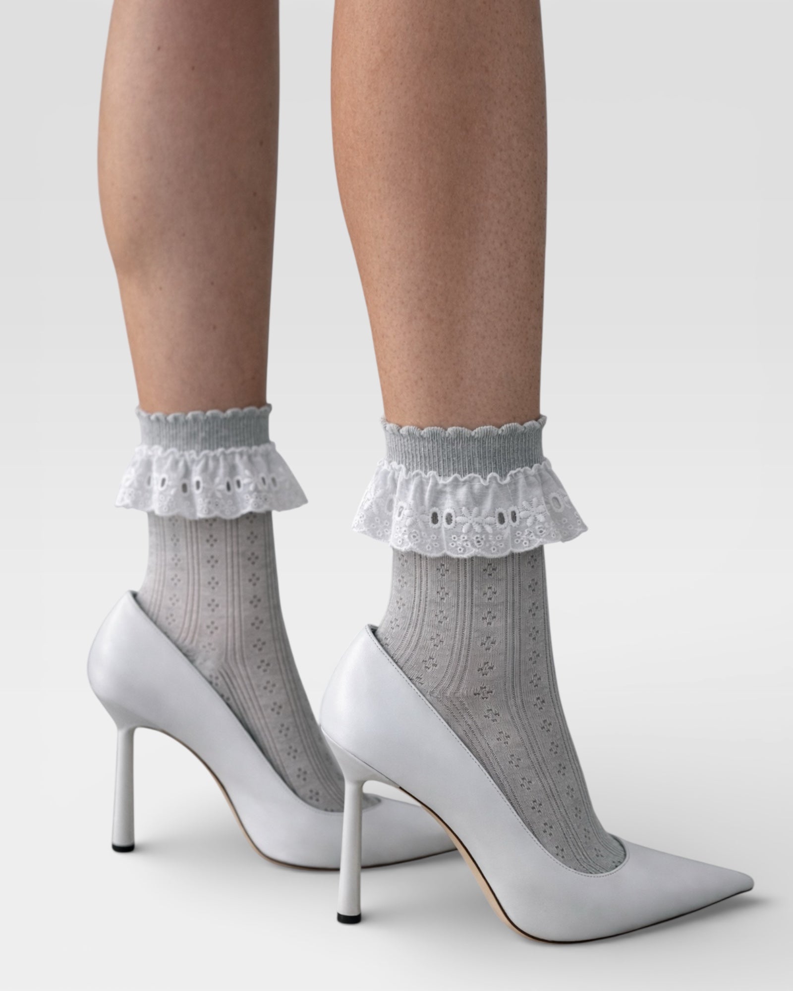 Bobby Lace Frill Trim Cotton Bobby Socks