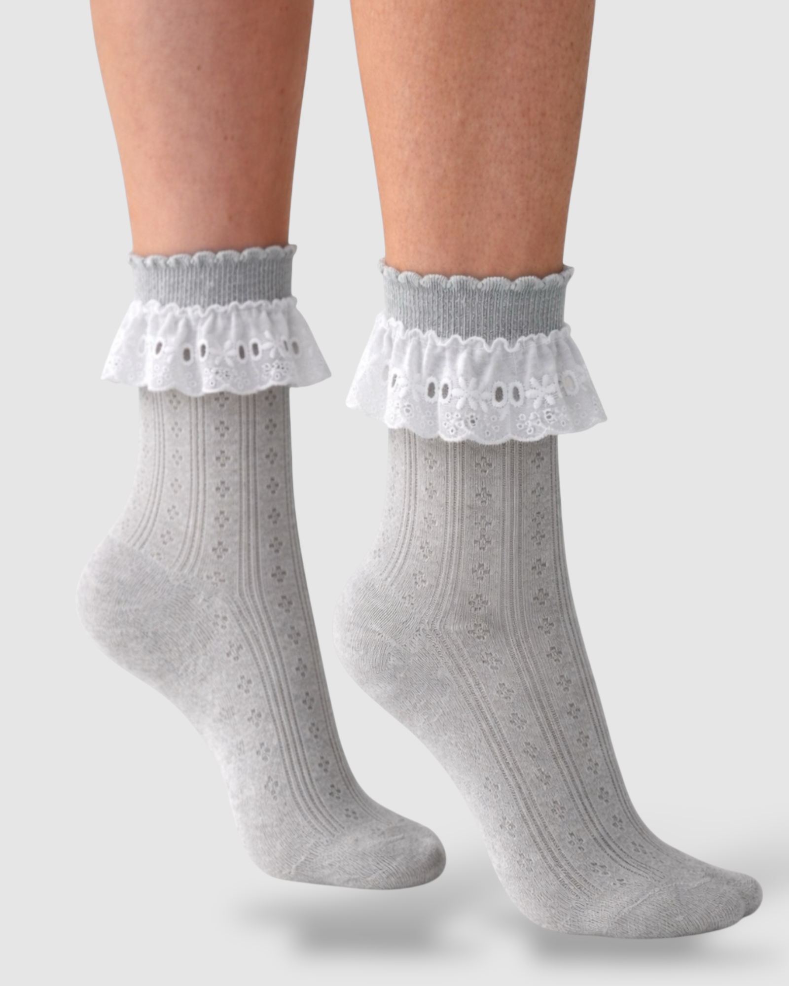 Bobby Lace Frill Trim Cotton Bobby Socks