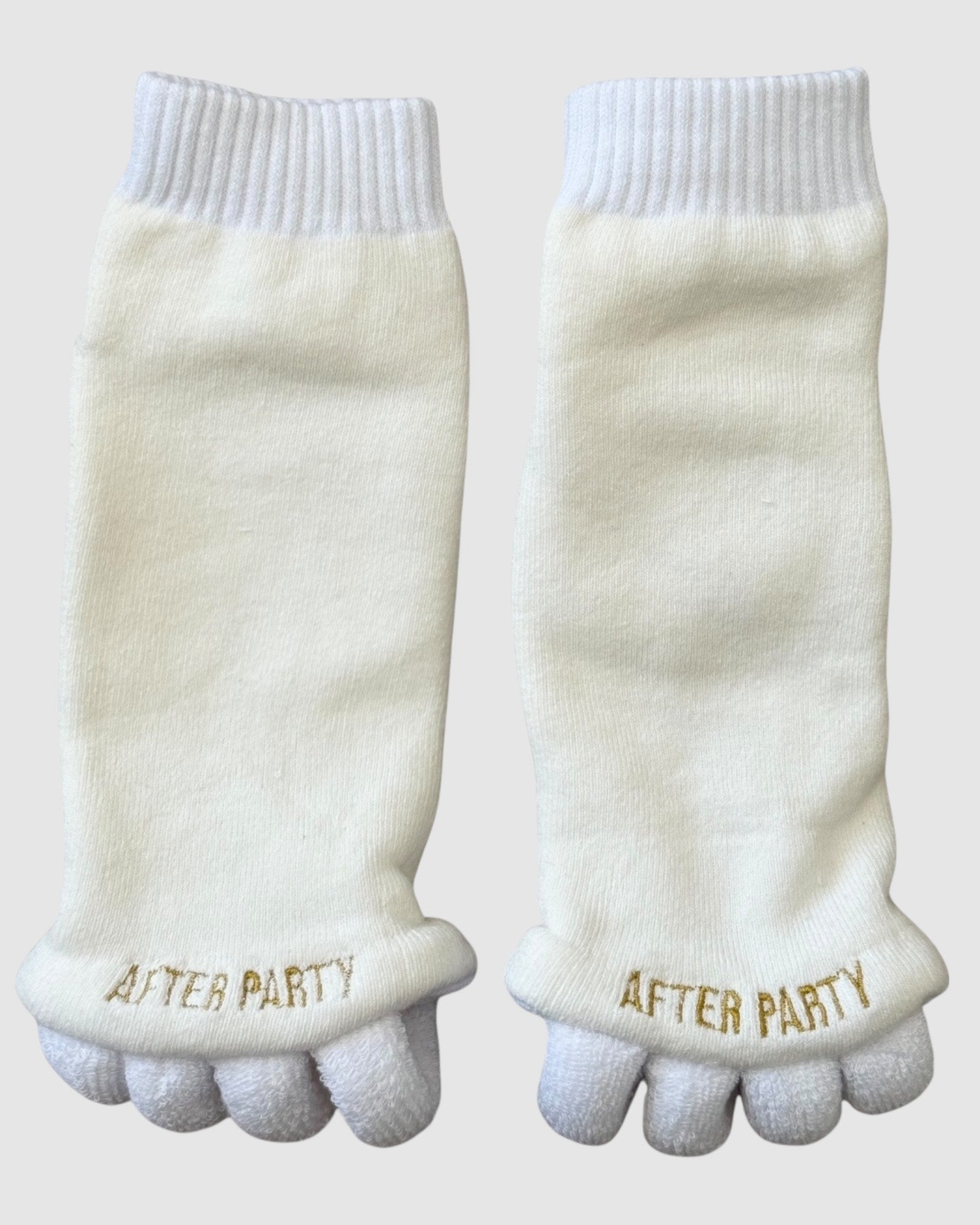 The After Party Foot Relief Socks - Coconut Creme
