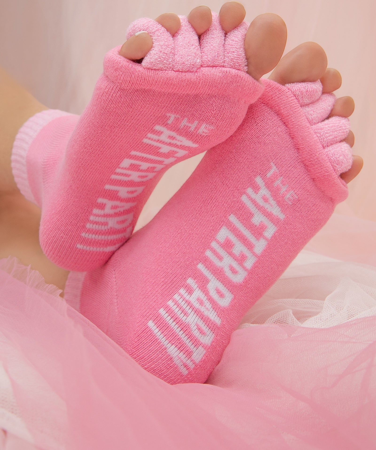 The After Party Foot Relief Socks - Pink