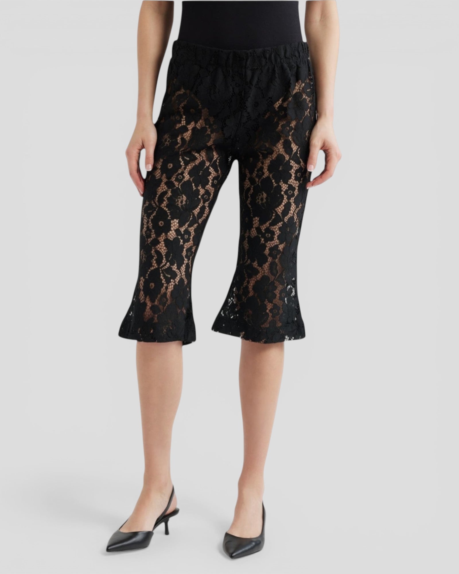 Isla Lace Capri