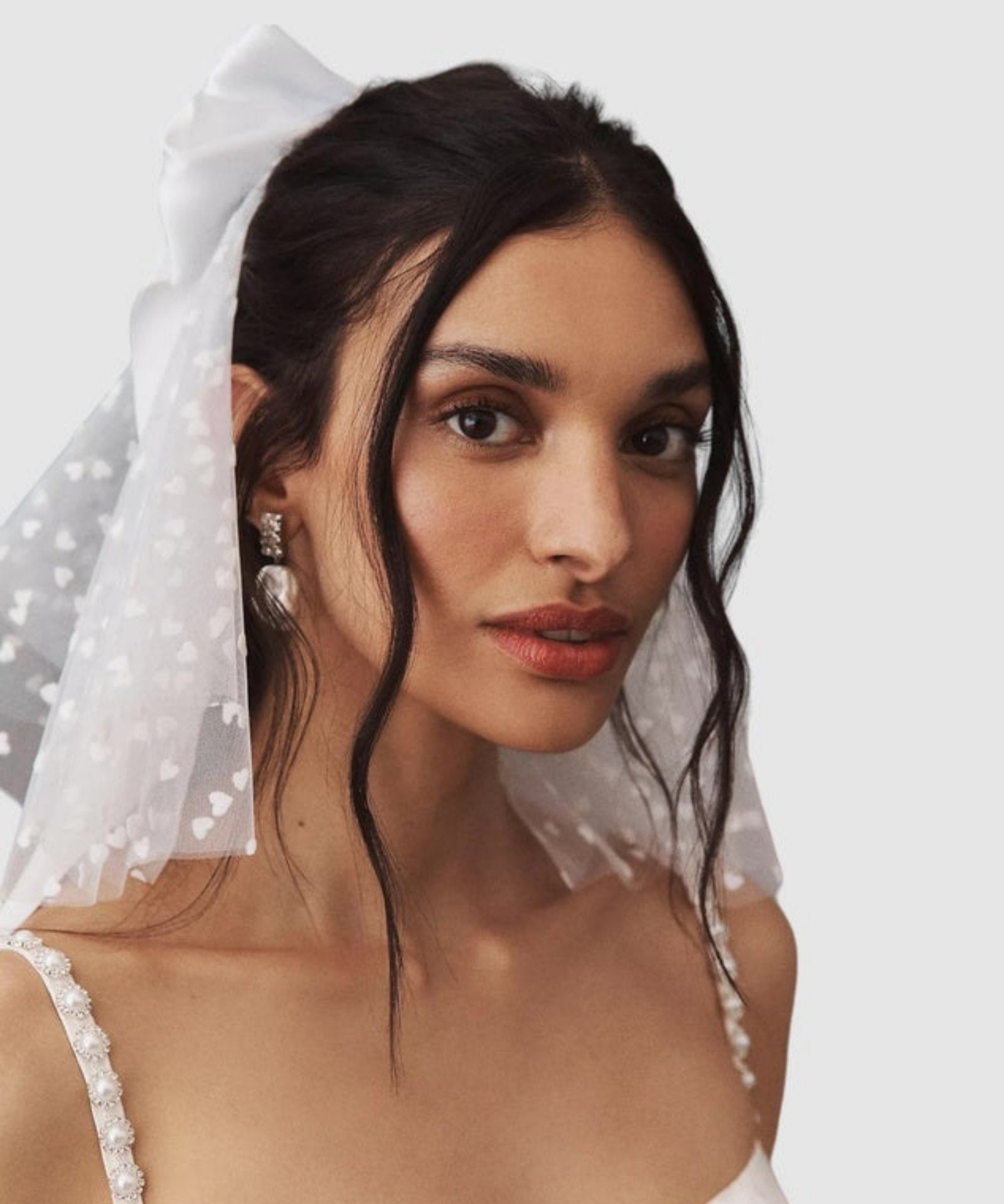 Mini Heart Bow Veil - Ivory